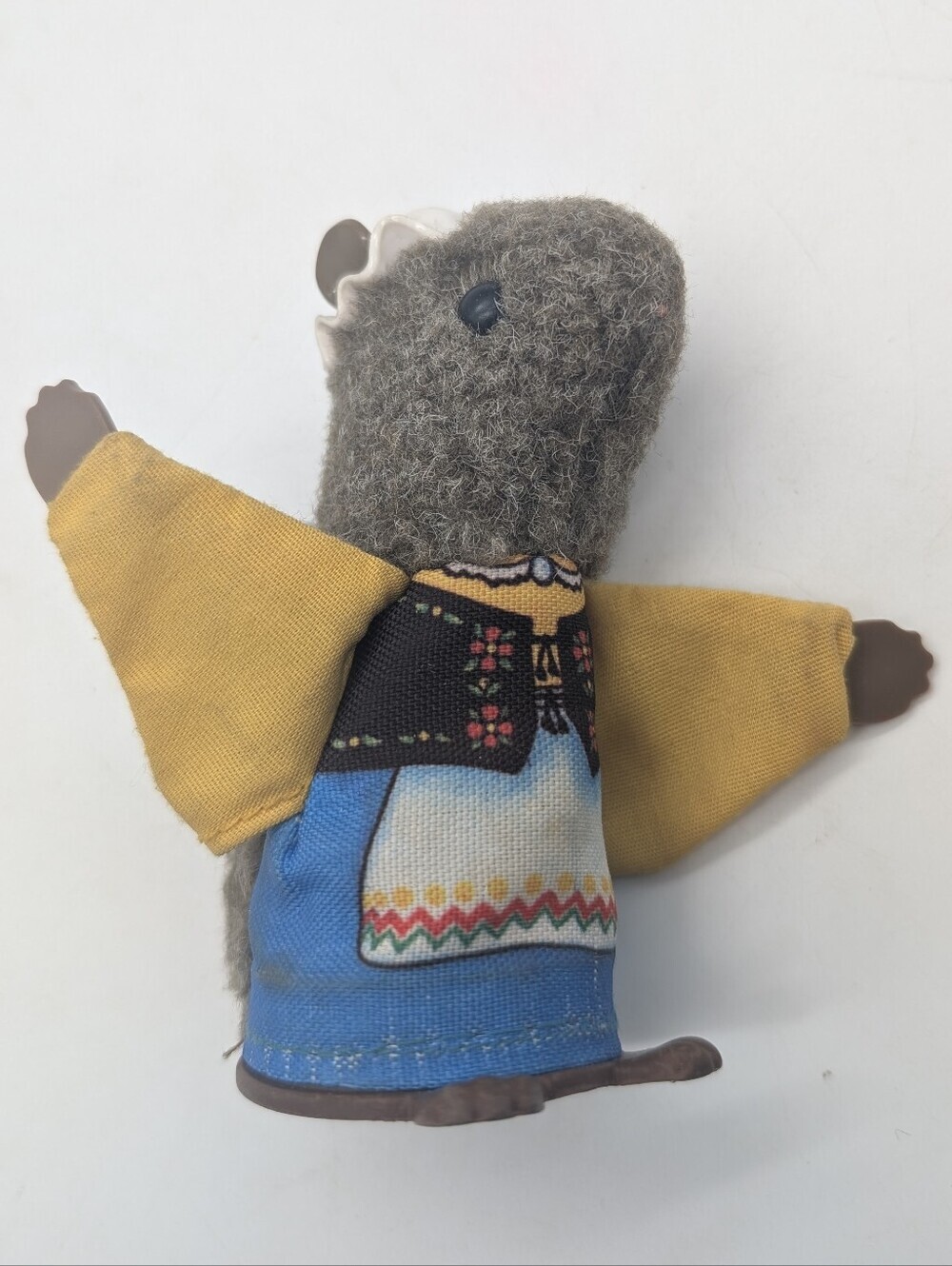 Vintage 1979 Fisher Price The Woodseys Squirrel Finger Puppet Figure Toy